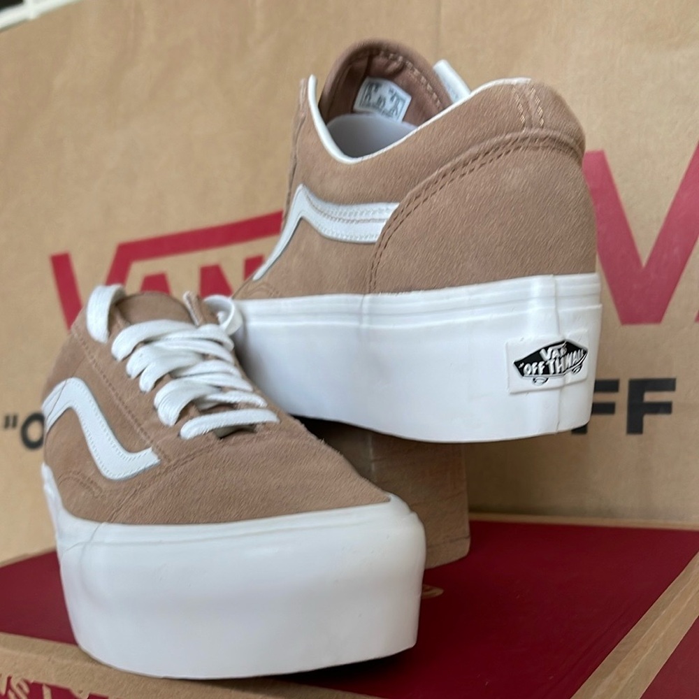 Vans Platform Sneakers Tan and White - Picture 6 of 16